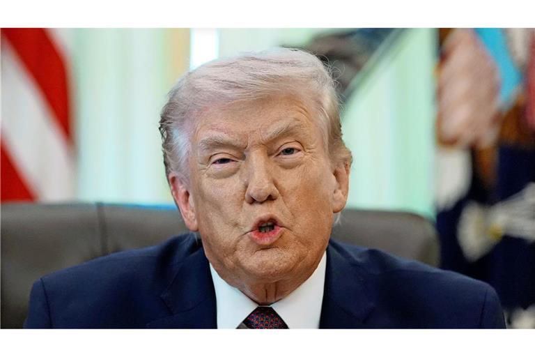 Nach Kritik hat Trump ein Bild von sich in Online-Netzwerken löschen lassen, das ihn als Jesus Christus zeigt (Archivfoto).