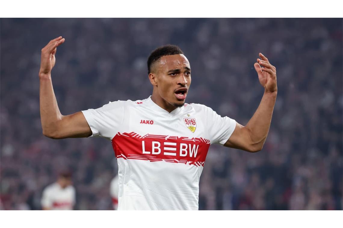 Nach langem Hin und Her hat Jamie Leweling&nbsp; der AS Rom und dem FC Everton einen Korb gegeben.