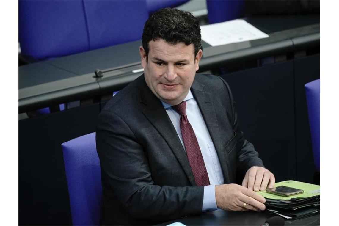 Nach Plänen von Bundesarbeitsminister Hubertus Heil sollen Beschäftigte bei einer Fünf-Tage-Woche 24 Tage im Jahr mobil oder im Homeoffice arbeiten dürfen. Foto: Michael Kappeler/dpa