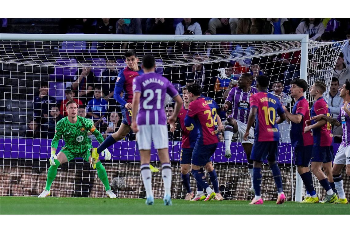 Ter Stegens Barça-Comeback: Hoffnungen auch fürs DFB-Team Nach seinem Comeback muss er aber schon wieder auf die Bank.