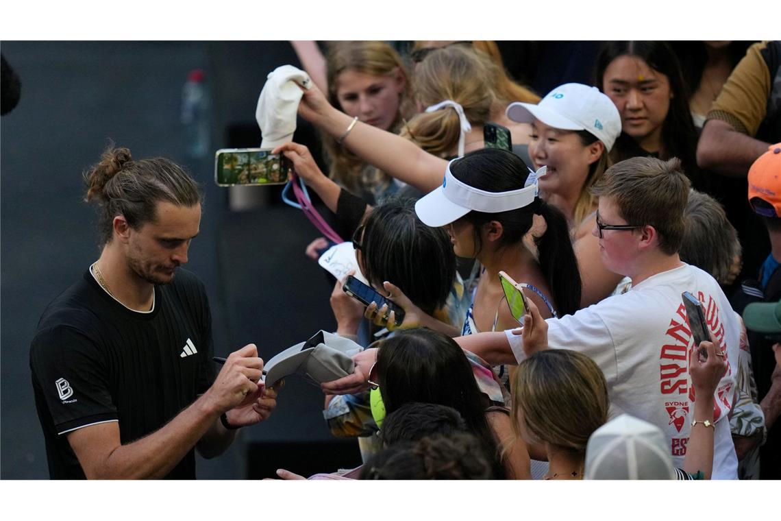 Nach seinem Viertelfinaleinzug nahm sich Alexander Zverev noch Zeit für die Fans.