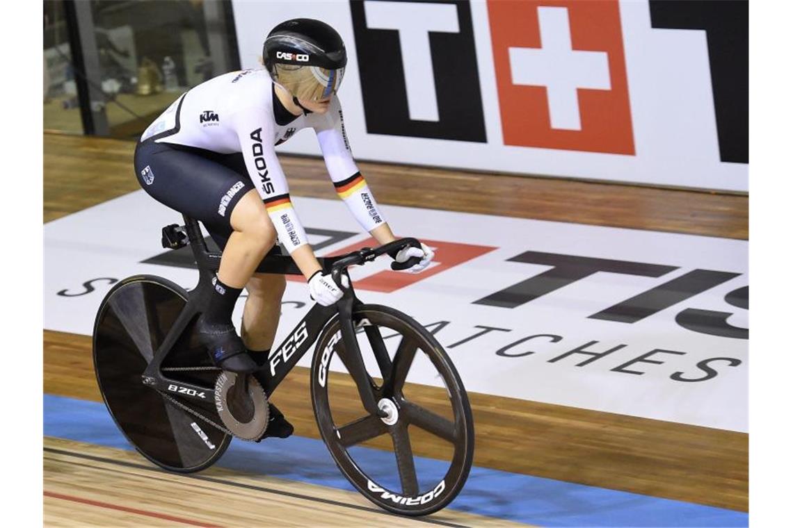Sprinterin Friedrich holt nächste Goldmedaille Nach Silber holt Lea Sophie Friedrich nun auch noch Gold bei der Bahnrad-WM. Foto: Francois Lo Presti/AFP/dpa/Archivbild