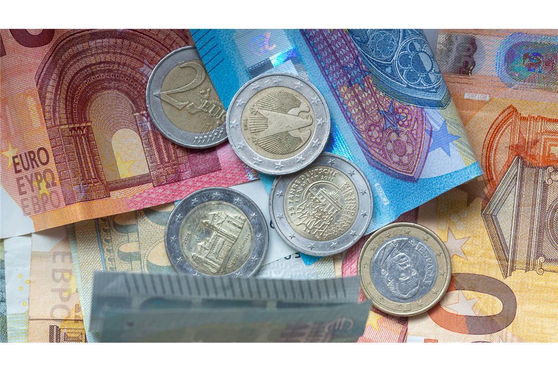 Schluss mit Bargeld? Nein, Schwarz-Rot will es "erhalten" Nach Veröffentlichung des Koalitionsvertrags kursiert wieder die Behauptung, in Deutschland solle das Bargeld abgeschafft werden.