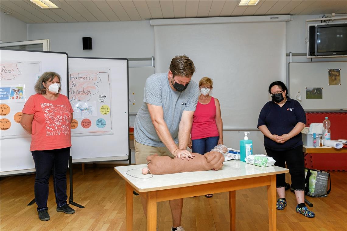 Erste Hilfe am Vierbeiner: „Ein Hund ist wie ein kleines Kind“