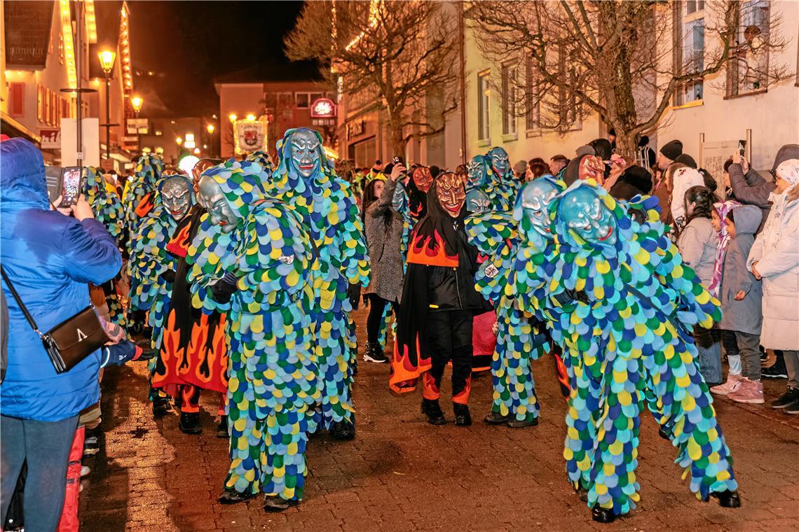 Nachtumzug 2026 der Murreder Henderwäldler in Murrhardt. Die Wasserfratzen und F...