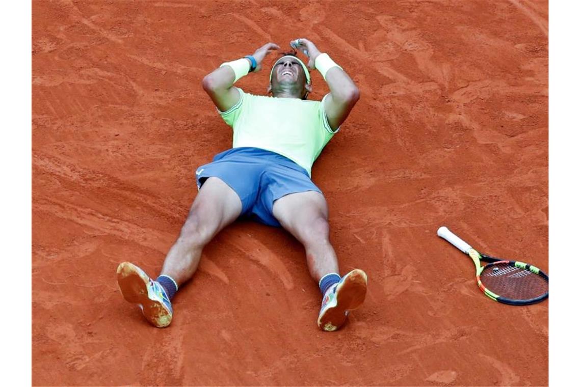 Finalsieg gegen Thiem: Zwölfter French-Open-Titel für Nadal Nadal ist bereits zum zwölften Mal Sieger in Paris. Foto: Pavel Golovkin/AP