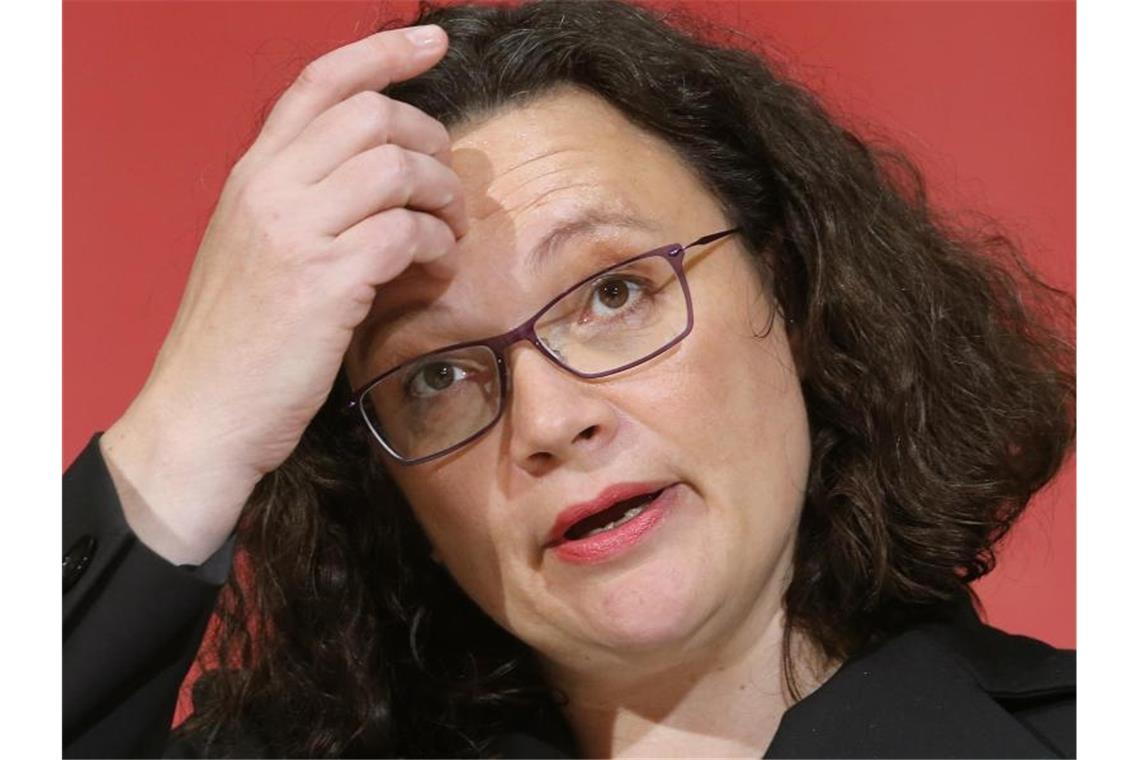 Politische Zukunft von Nahles offen Nahles hatte nach dem Desaster der SPD bei der Europawahl angekündigt, dass sie sich in der Fraktion der Neuwahl stellen will. Foto: Wolfgang Kumm