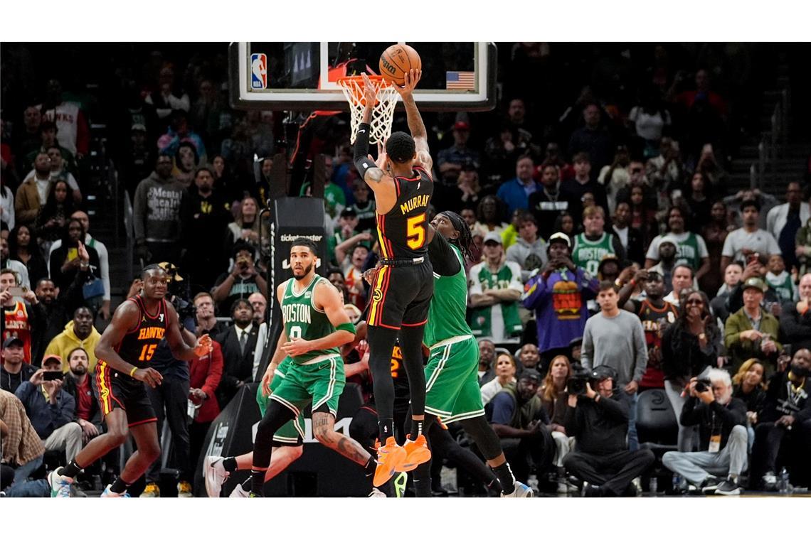 NBA-Spitzenreiter Boston Celtics verliert erneut gegen Hawks