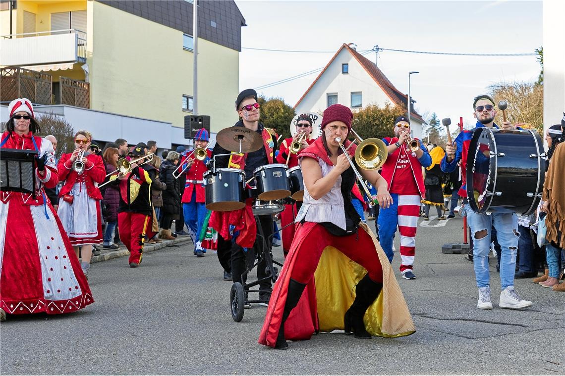 Narrensprung in der Ortsmitte von Althütte.