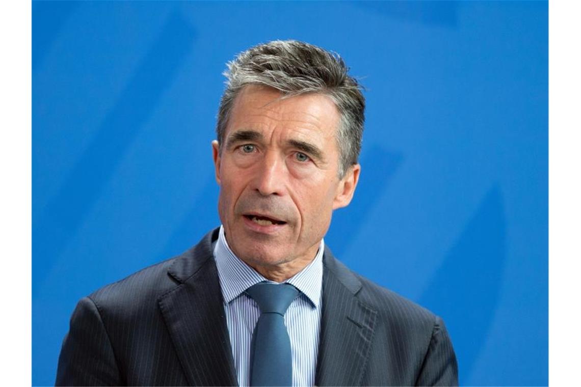 NATO-Generalsekretär Anders Fogh Rasmussen spricht im Kanzleramt während einer gemeinsamen Pressekonferenz mit Bundeskanzlerin Merkel. Foto: picture alliance / dpa