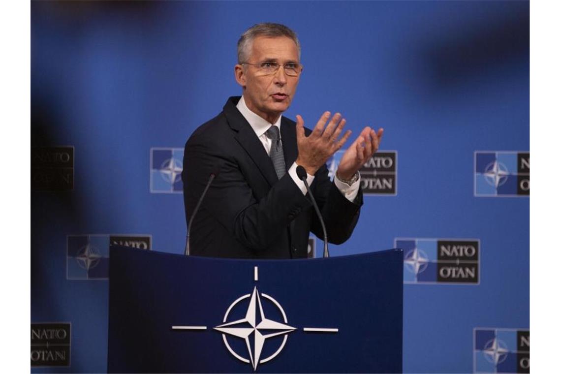 Nato-Generalsekretär Jens Stoltenberg bei einer Pressekonferenz im Hauptquartier des Verteidigungsbündnisses. Foto: Virginia Mayo/AP/dpa