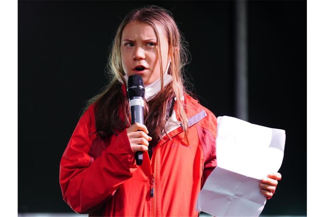Von der Leyen: COP-Ergebnis bleibt „unter den Erwartungen“ „Natürlich können wir kleine Fortschritte machen und langsam gewinnen. Aber das ist genau das Gleiche wie zu verlieren“: Greta Thunberg. Foto: Jane Barlow/PA/dpa