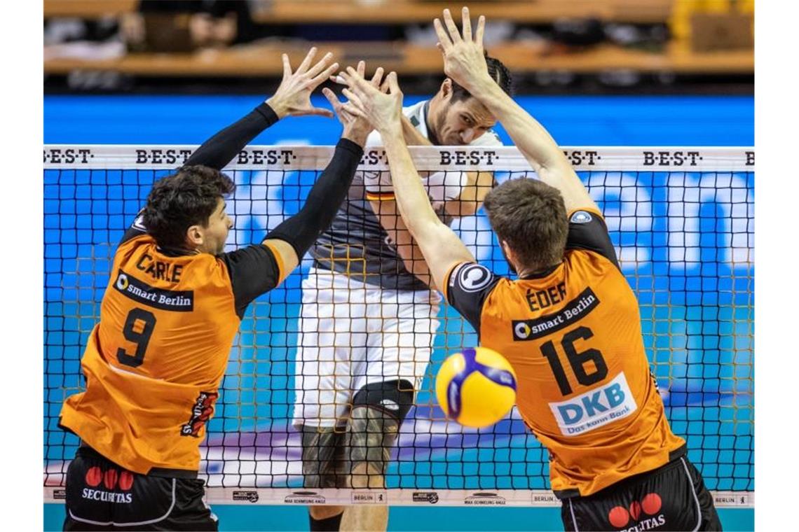Nehemiah Mote blockt künftig für die Berlin Volleys