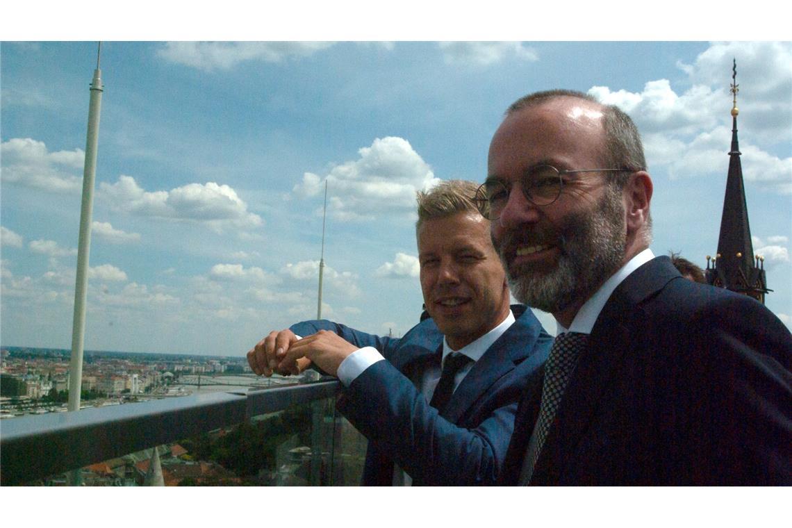 Nennt Wahlerfolg Magyars einen klaren Sieg für die Demokratie in Ungarn und für Europa: EVP-Chef Manfred Weber. (Archivbild)