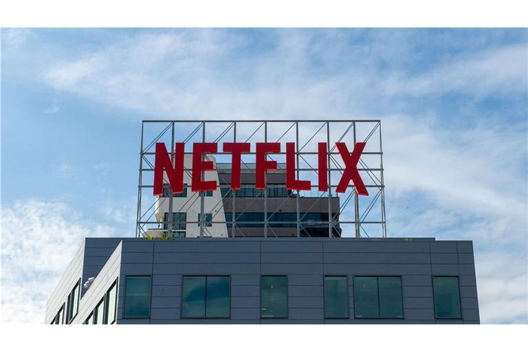 Netflix hat inzwischen mehr als 94 Millionen Kunden mit Anzeigen-Abos. (Archivbild)
