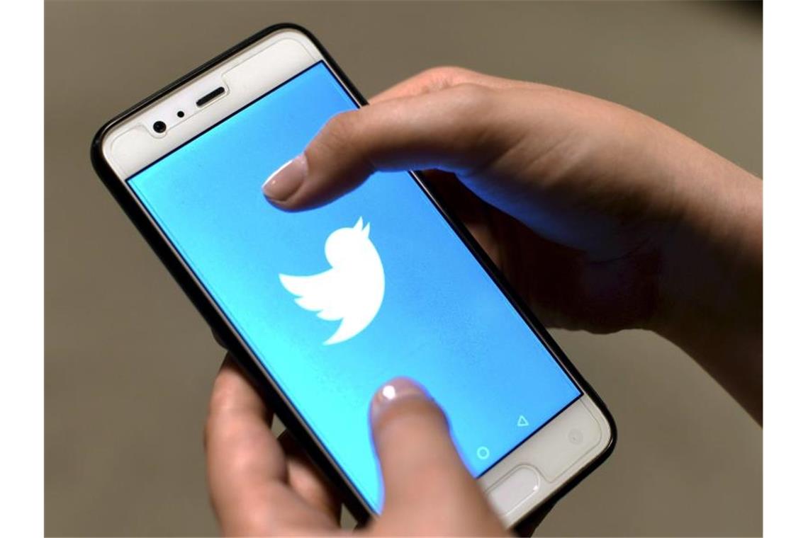 Neue Funktionen: Auf Twitter soll man zukünfitg nicht mehr nur "twittern" können. Foto: Martti Kainulainen/Lehtikuva/dpa