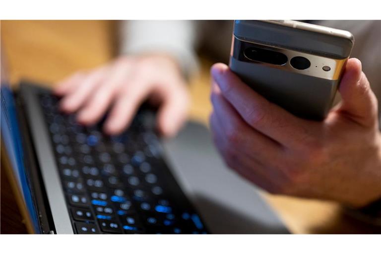 Neun von zehn Menschen in Deutschland ab 16 Jahren nutzen Online-Banking (Symbolbild).