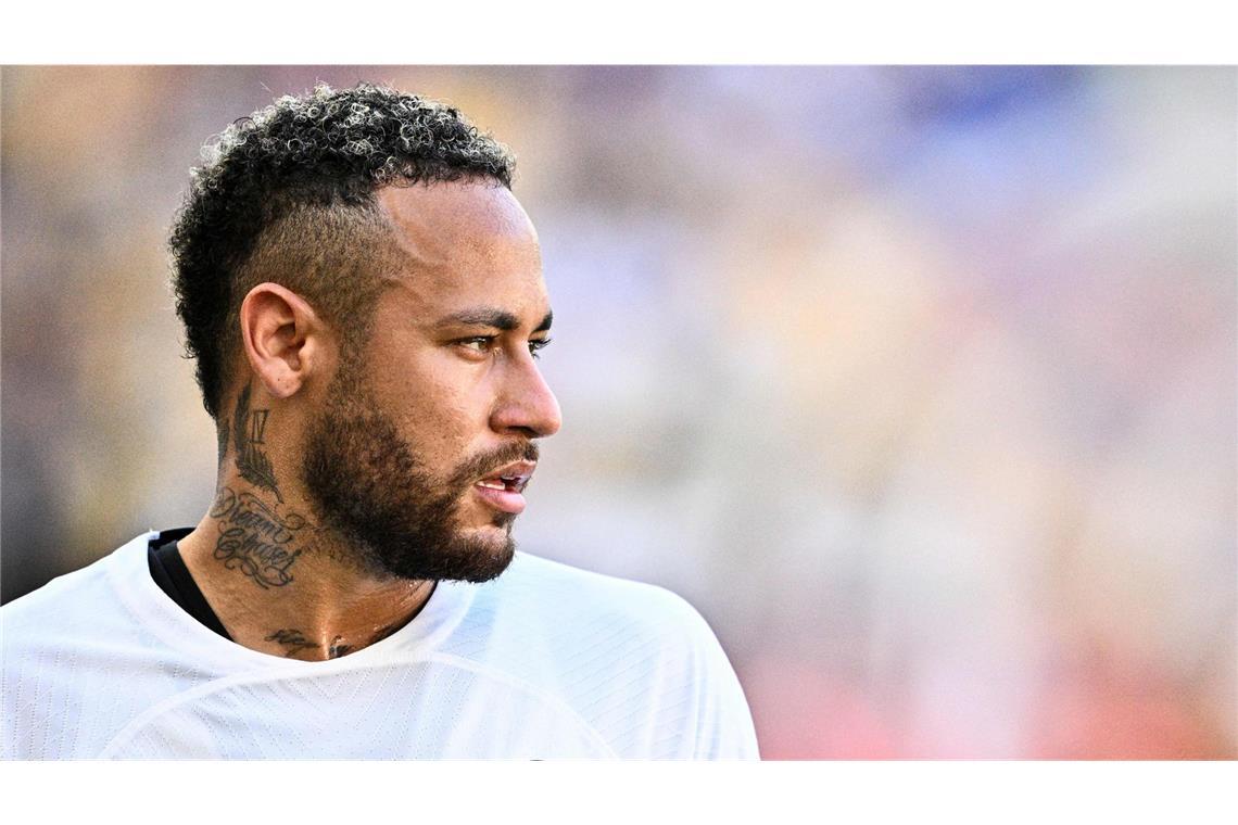 Neymar wechselte 2017 vom FC Barcelona zu Paris St. Germain für 222 Millionen Euro.