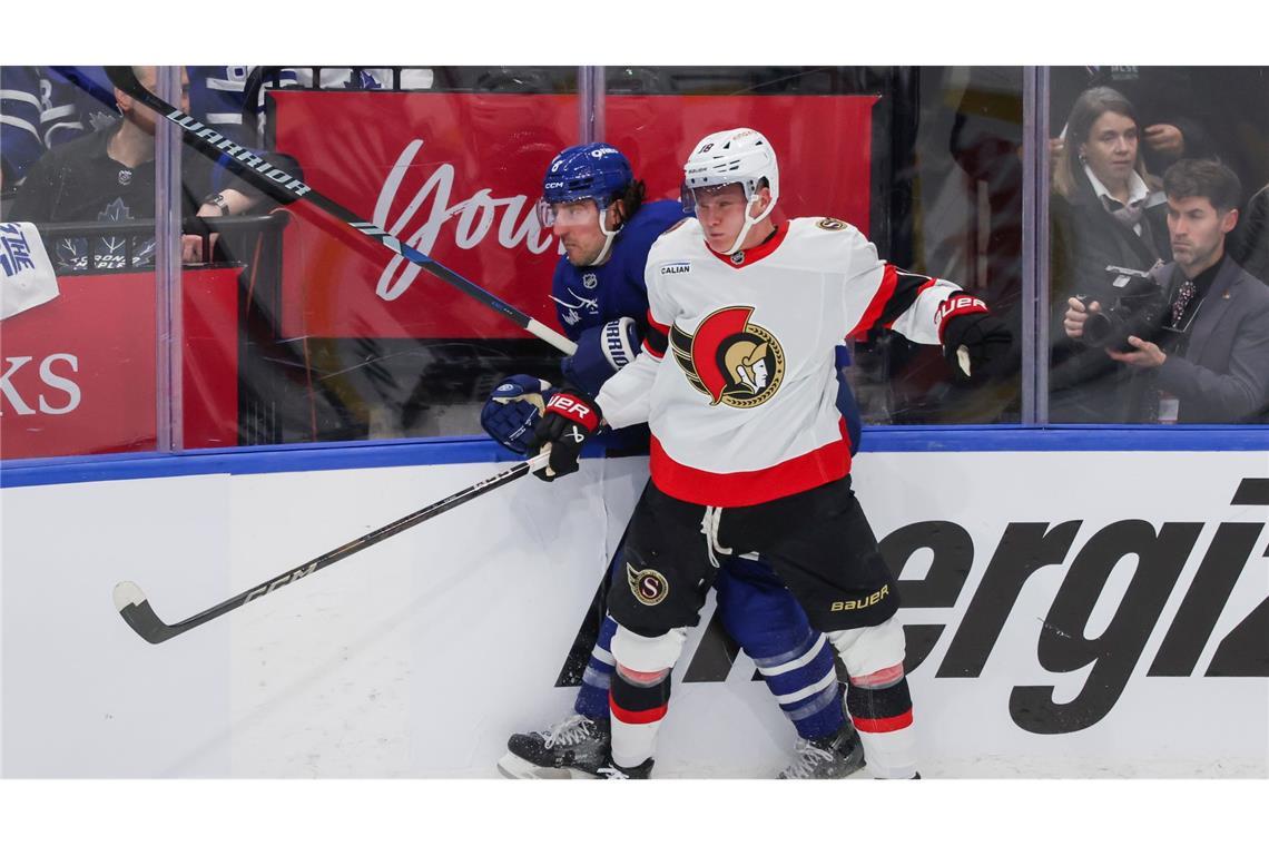 NHL-Star Stützle kommt: DEB erhält Upgrade vor WM-Start NHL-Star Tim Stützle wird für Deutschland bei der WM spielen.