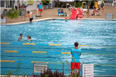 Nicht immer zufriedenstellend waren in dieser Freibadsaison die Besucherzahlen im Backnanger Wonnemar. Archivfoto: Alexander Becher