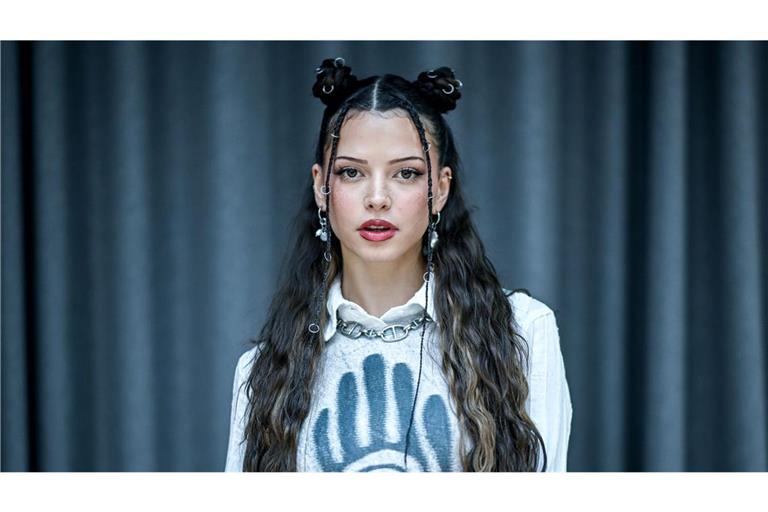 Nina Chuba moderiert ab November bei BigFM Nicht nur auf der Showbühne am Mikrofon: Sängerin und Rapperin Nina Chuba.