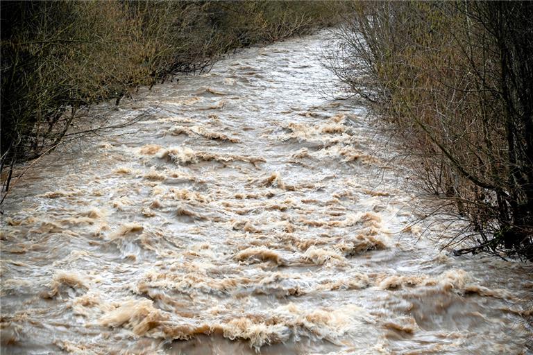 Nicht nur Flüsse, die über die Ufer treten, bergen Hochwassergefahr. Vermehrt spielt auch Starkregen eine Rolle. Foto: A. Becher