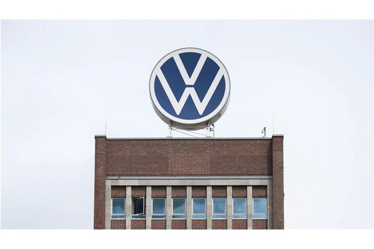Nicht unter das Lieferkettensorgfaltspflichtengesetz fällt nach VW-Angaben das umstrittene Werk und die Teststrecke in der chinesischen Provinz Xinjiang.