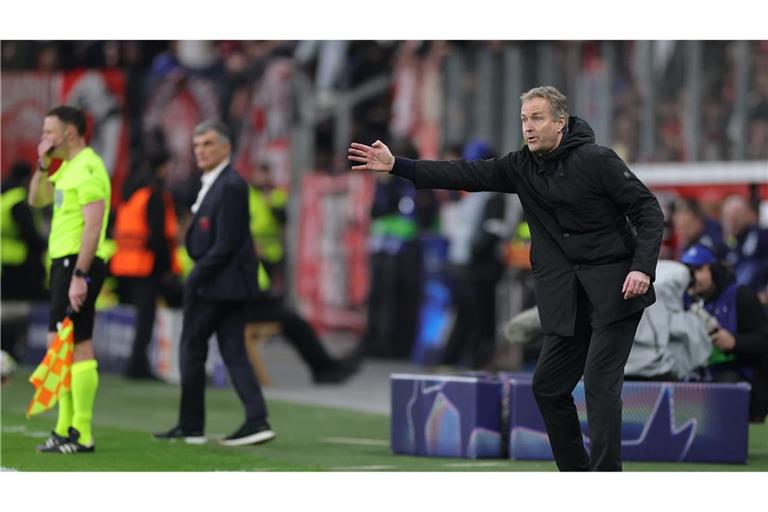 Nicht zufrieden mit dem Auftritt seiner Mannschaft: Leverkusens Trainer Kasper Hjulmand.