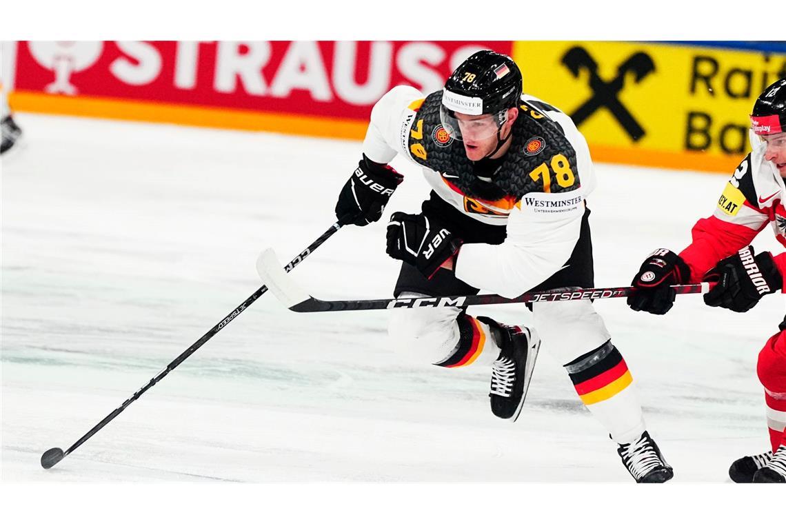 Nico Sturm spielt in de NHL für die San Jose Sharks.