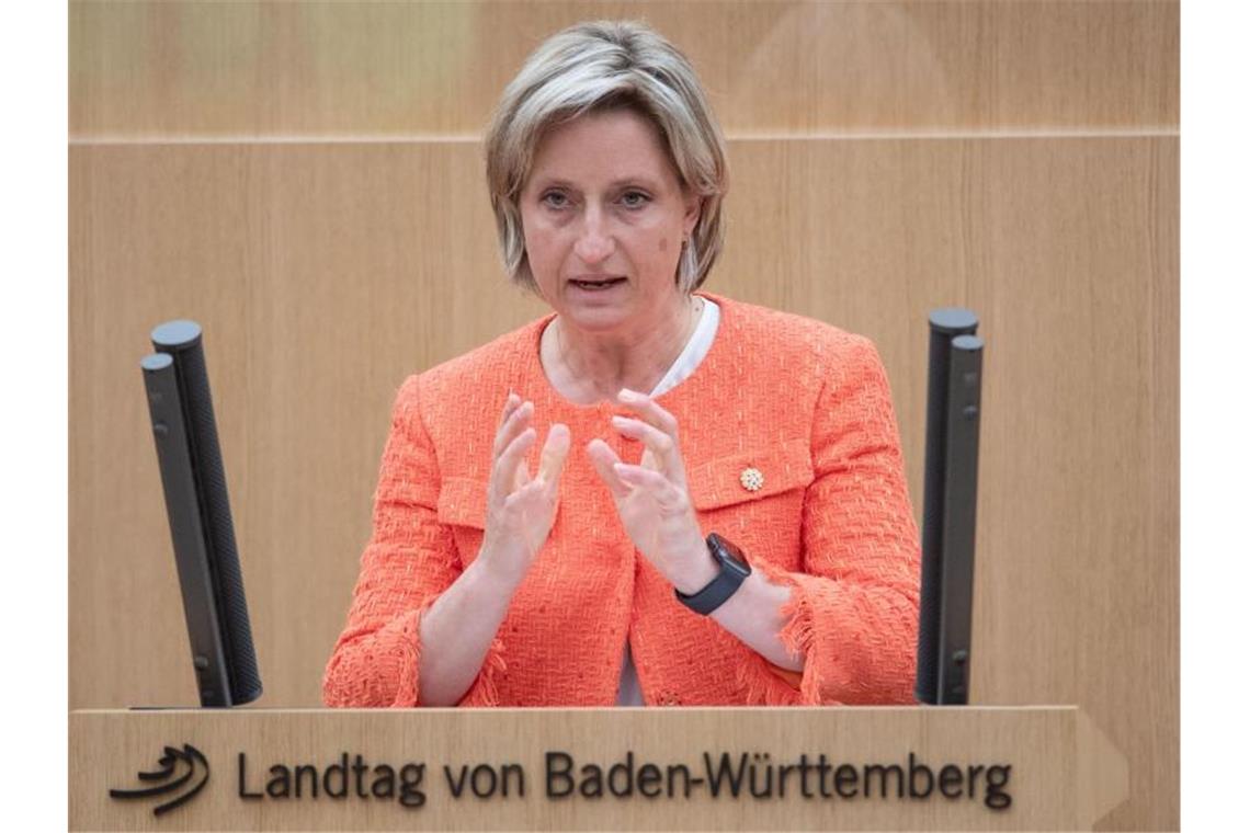 Nicole Hoffmeister-Kraut (CDU) spricht im Landtag von Baden-Württemberg. Foto: Marijan Murat/dpa/Archivbild