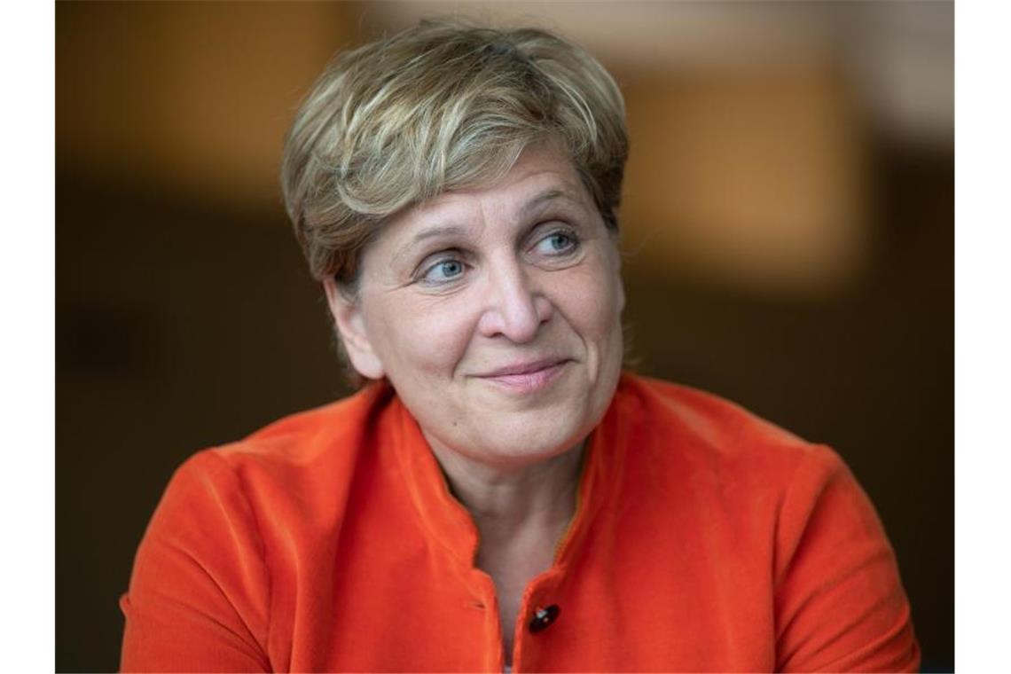 Wechsel: Razavi wollte schnell Vize-Vorsitz bei L-Bank Nicole Razavi (CDU), baden-württembergische Ministerin für Wohnen und Landesentwicklung. Foto: Bernd Weißbrod/dpa/Archiv