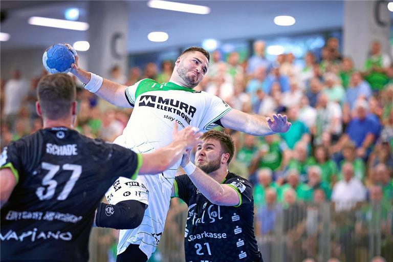 Niklas Diebel ist beim HCOB nächsten Sommer auf dem Absprung.  Foto: Alexander Becher