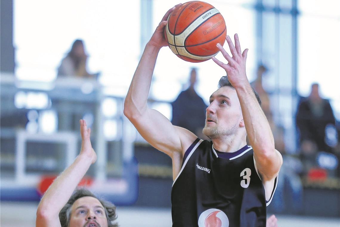 Nikolai Kaiser steuerte 14 Punkte zum Backnanger Sieg bei. Foto: A. Becher