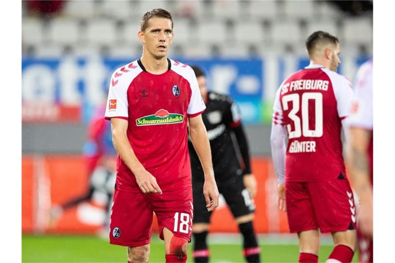 Nils Petersen auf dem Spielfeld. Foto: Tom Weller/dpa/Archivbild