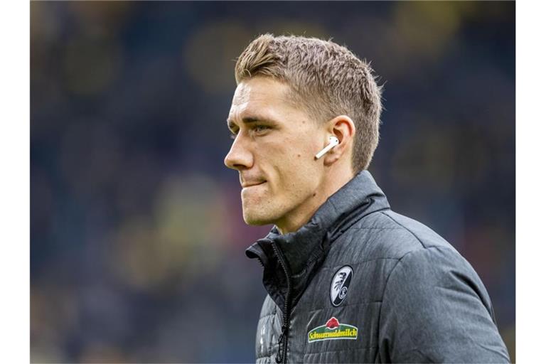 Nils Petersen hat seinen Chefcoach Christian Streich einmal mehr in den höchsten Tönen gelobt. Foto: David Inderlied/dpa/Archivbild