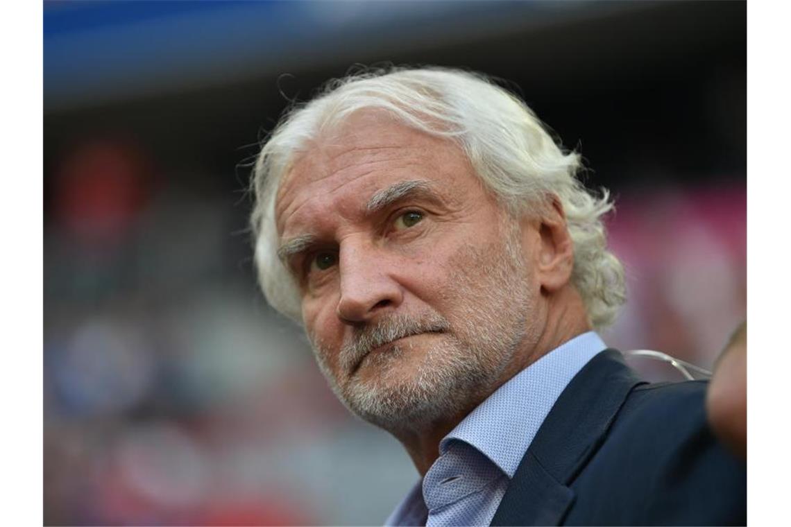 Nimmt den DFB in die Pflicht: Leverkusen-Sportchef Rudi Völler. Foto: Lino Mirgeler/dpa