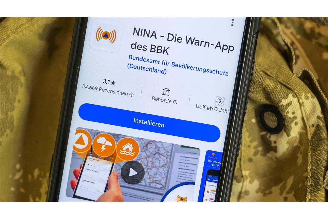 Notfall-App des Bundes schickt nun auch Polizei-Meldungen Nina soll nun auch unter anderem über angedrohte Gewalttaten informieren.