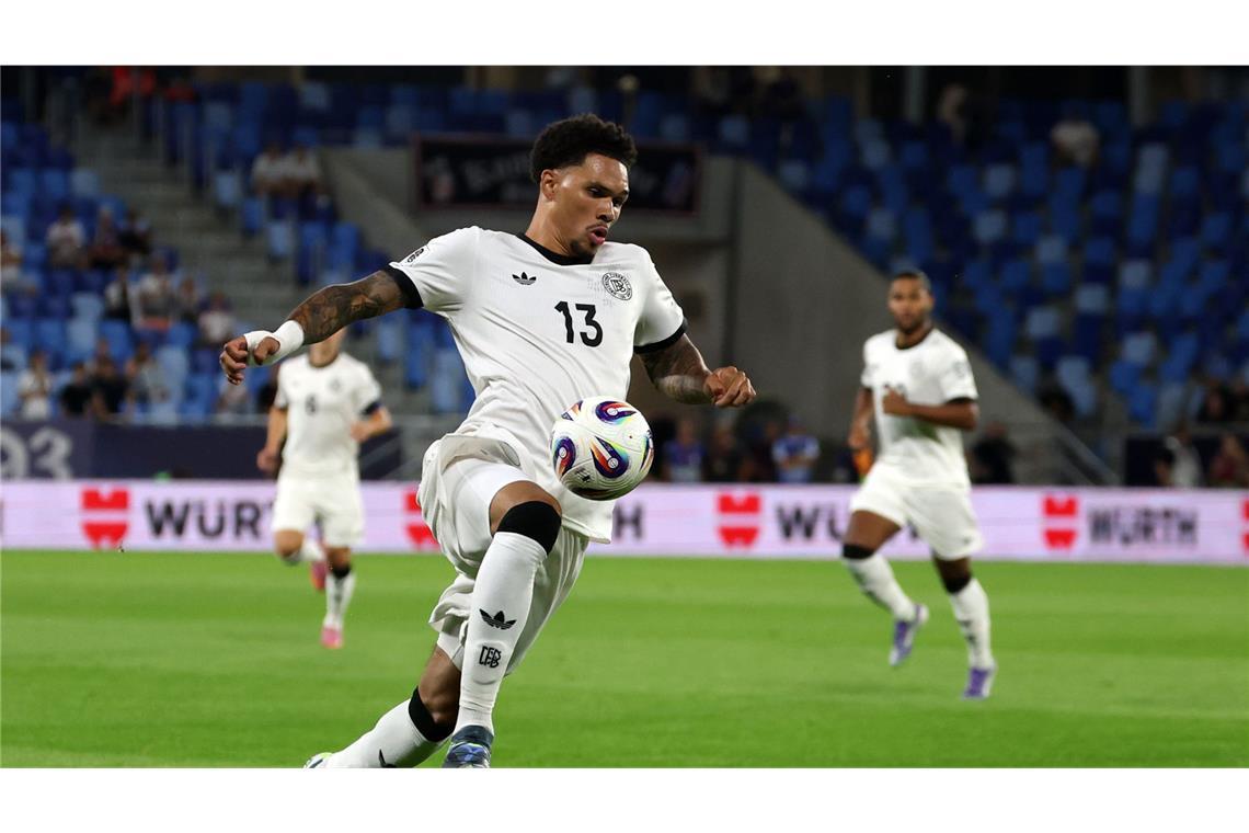 Nnamdi Collins bei seinem ersten Länderspiel.