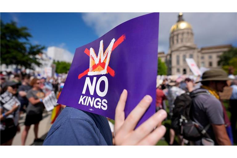 "No Kings" (Keine Könige) war das übergreifende Motto der Proteste.