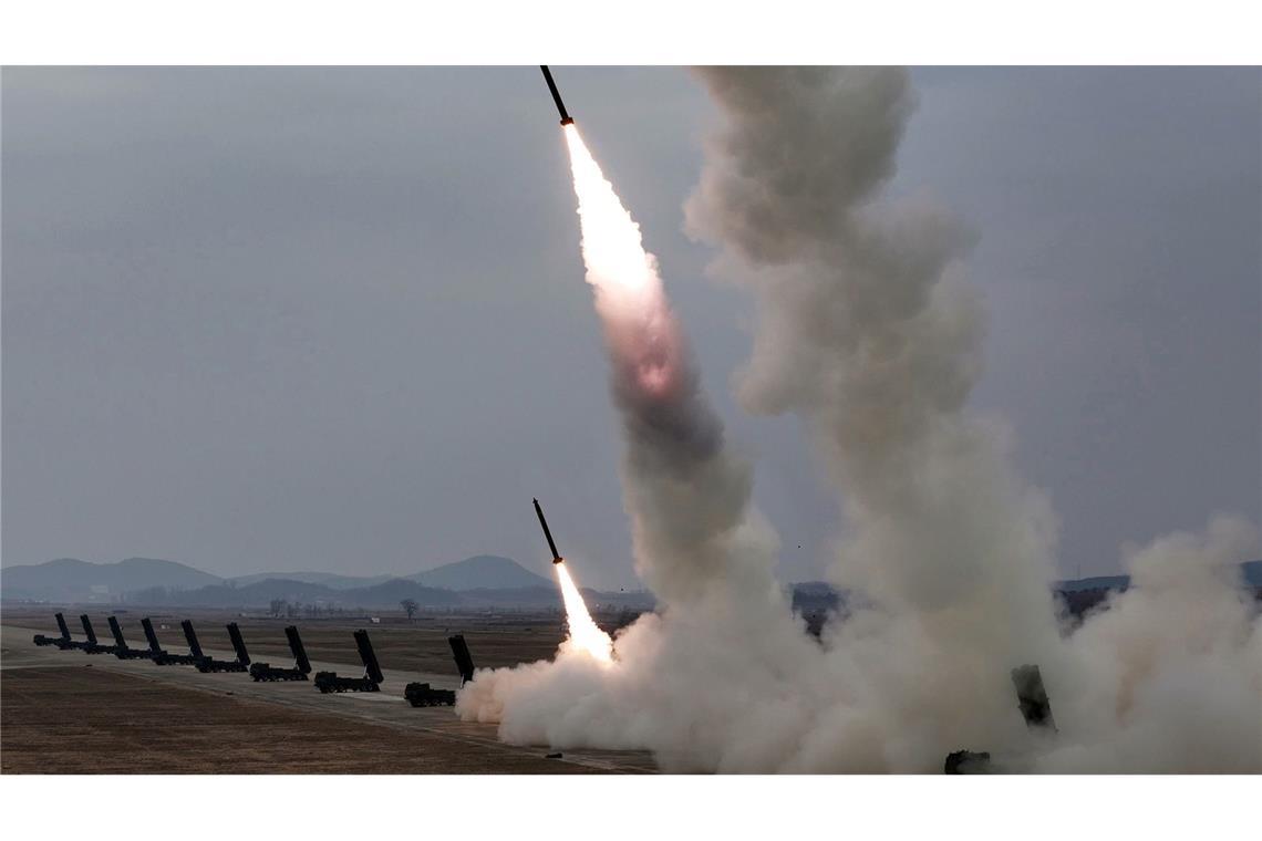 Nordkorea hat erneut mehrere Raketen getestet. (Archivbild)