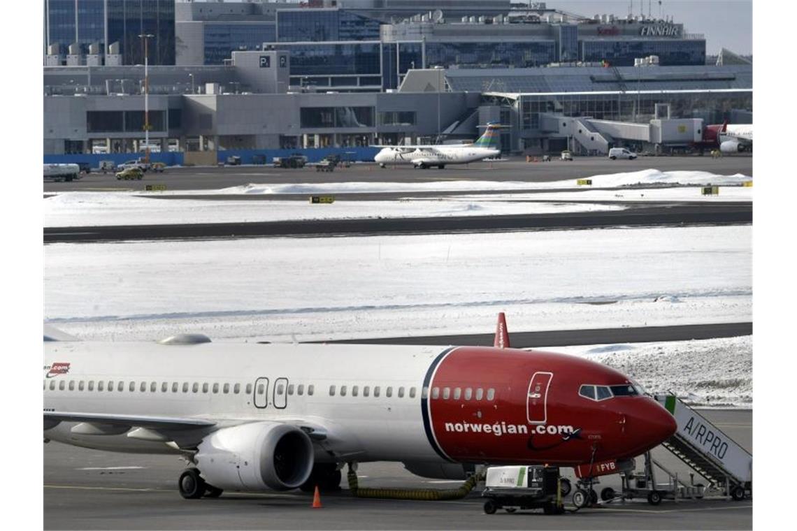 Plötzlicher Chefwechsel bei Fluggesellschaft Norwegian Norwegian will sich künftig auf Europa konzentrieren. Foto: Heikki Saukkomaa/Lehtikuva/AP/dpa