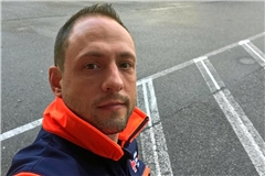 Notfallsanitäter Dominik Kunzmann leidet an akuter lymphatischer Leukämie und benötigt eine Stammzellenspende. Foto: privat