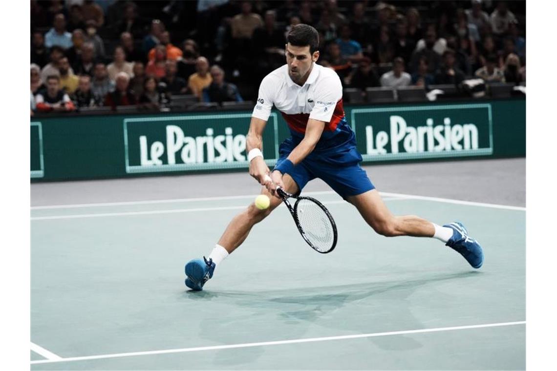 Rekord: Djokovic zum siebten Mal Nummer eins am Jahresende Novak Djokovic wird die Tennis-Saison zum siebten Mal als Nummer eins beenden. Foto: Thibault Camus/AP/dpa