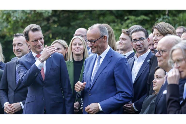 NRW-Ministerpräsident Hendrik Wüst und Bundeskanzler Friedrich Merz