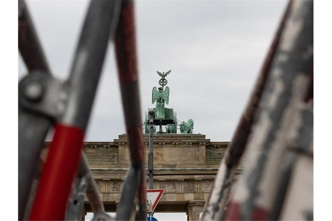 Nun also doch: Die Demo gegen die Corona-Politik findet in Berlin statt. Foto: Paul Zinken/dpa