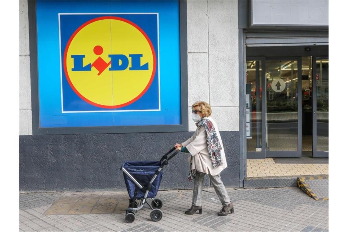 Lidl und Kaufland bieten keine russischen Waren mehr an Nun kündigt auch der Discounter Lidl an, dass er keine russischen Produkte mehr verkaufen will. Foto: Lorenzo Carnero/ZUMA Wire/dpa
