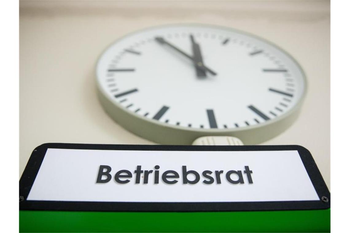 100 Jahre Betriebsräte - Mitbestimmung auf dem Rückzug? Nur noch 42 Prozent der Arbeitnehmer in Deutschland werden von einem Betriebsrat vertreten. Foto: Christian Charisius/dpa