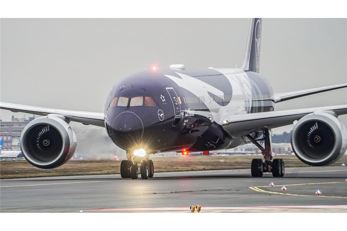 Nur noch drei Business-Sitze in der Boeing 787 bleiben gesperrt. (Archivbild)