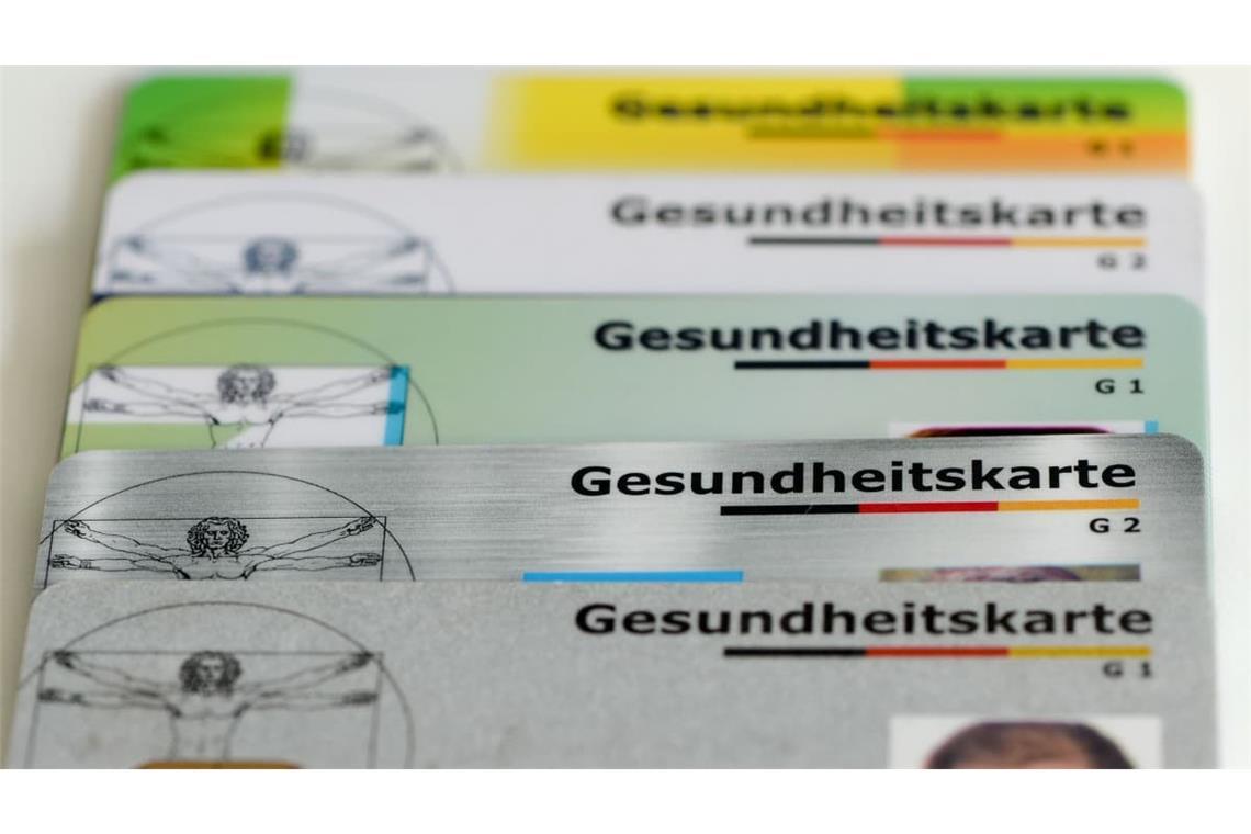 Nur noch eine Handvoll Kassen? Bundesgesundheitsminister Carsten Linnemann (CDU) möchte die Kassenzahl drastisch reduzieren.