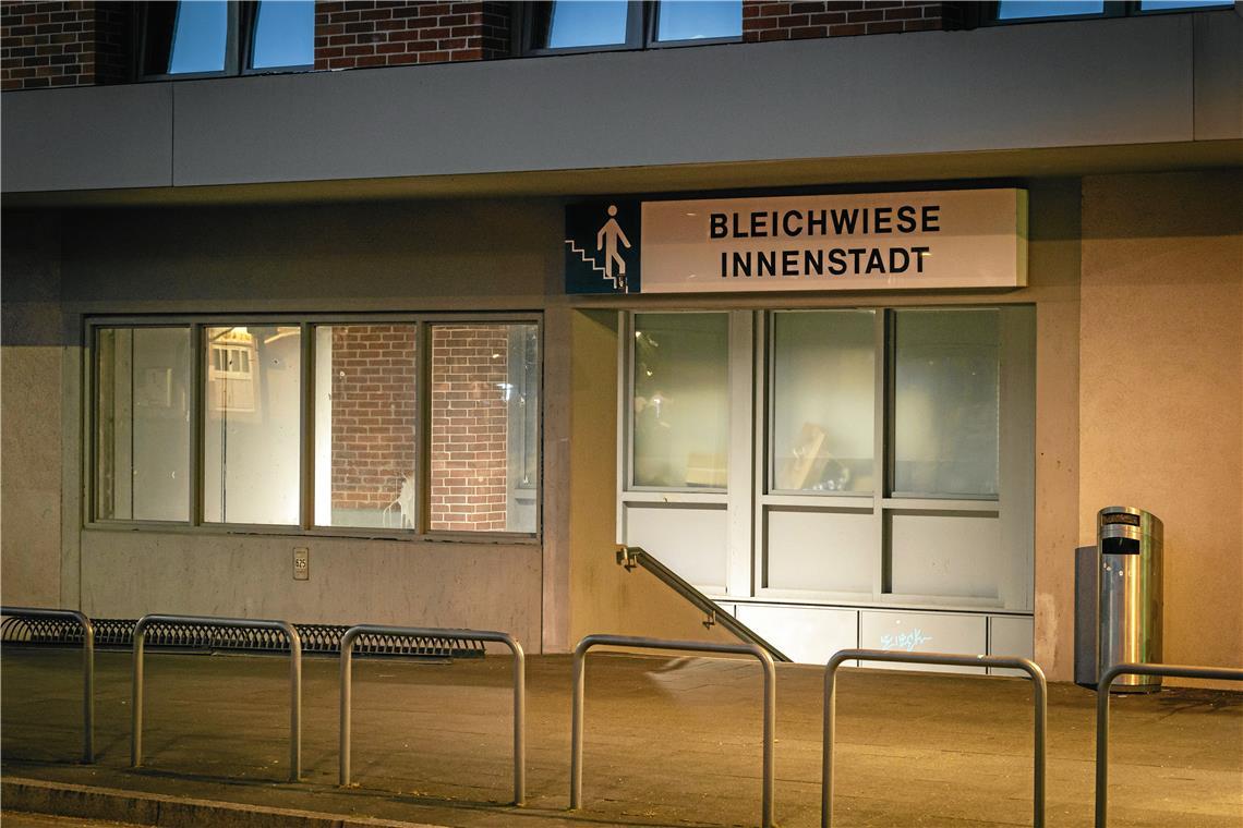 Die Urangst vor der Unterführung Ob ausgeleuchtet und schön gestaltet oder nicht: Laut der Stadtpsychologin Cornelia Ehmayer-Rosinak berühren Unterführungen eine Urangst in den Menschen. Foto: Alexander Becher